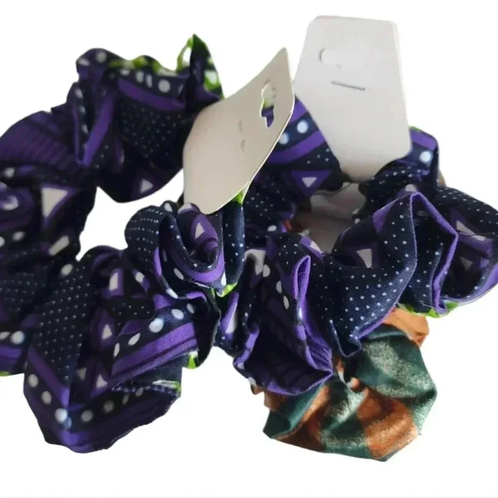 Yeird hair scrunchies